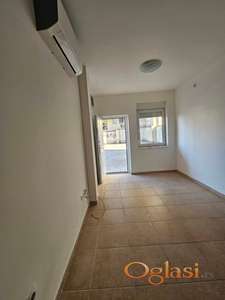 Prodaja stana- Nova Detelinara